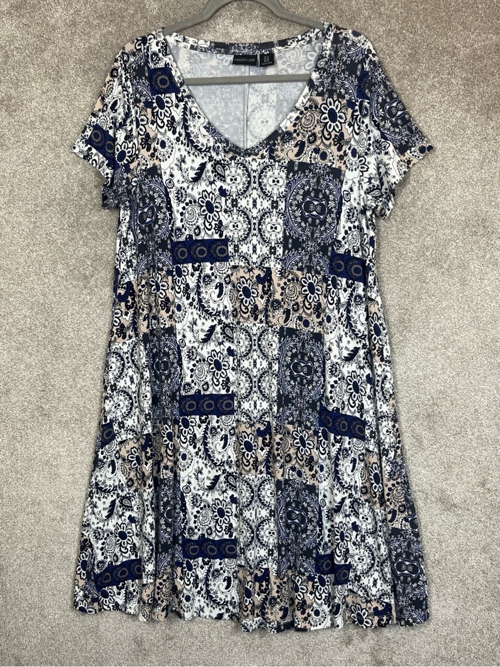 Rachel Zoe Dress Womens 1X Blue White Floral Stretch Short Sleeve Shift- 5330